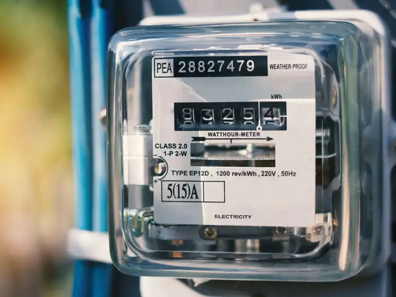 Licznik energii elektrycznej pokazuje zużycie, które decyduje, co ile płaci się prąd.